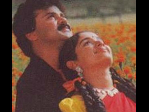 ചന്ദ്രനുദിയ്ക്കുന്ന ദിക്കില്‍