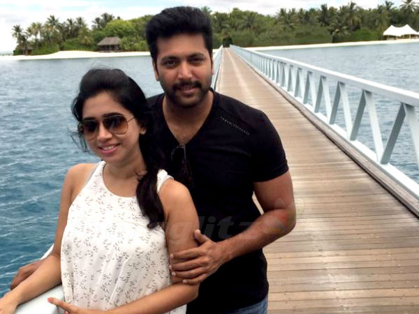 വഴക്ക് മൂക്കുന്നു