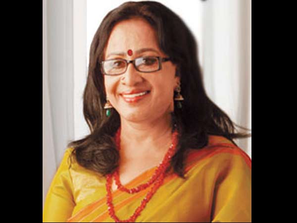 പോയസ് ഗാര്‍ഡനില്‍