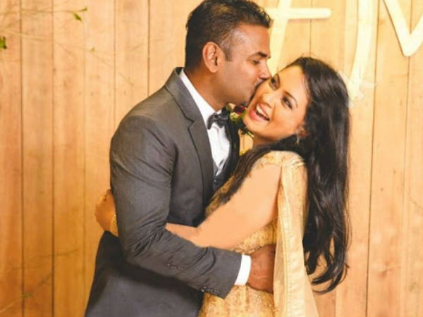 വരനും വധുവും