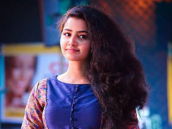 ഫെമിനിസ്റ്റാക്കി