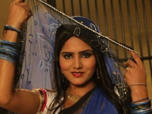 ഐറ്റം ഡാന്‍സിലും