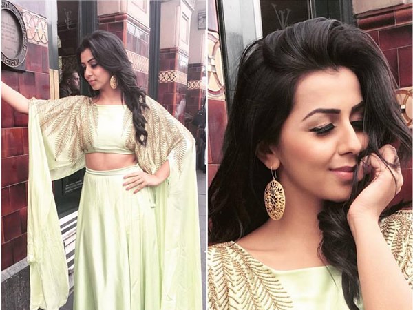 നിക്കി തിരക്കിലാണ്