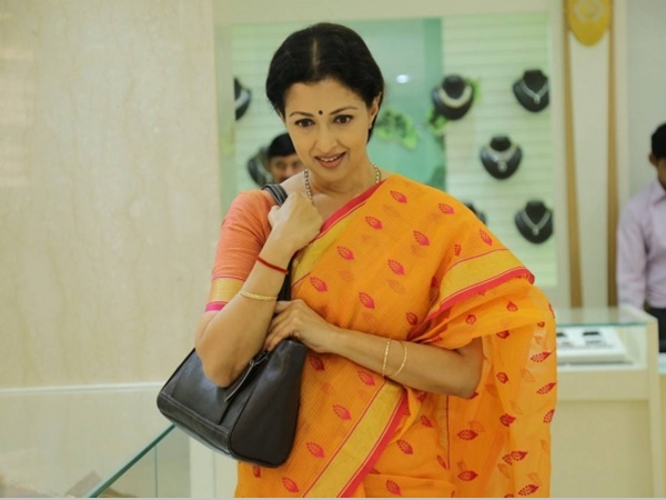 ഫാത്തിമാ ബീവിയായി ഗൗതമി