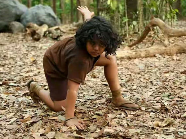 കുട്ടിപ്പുലിമുരുകനായി തകര്‍ത്തു