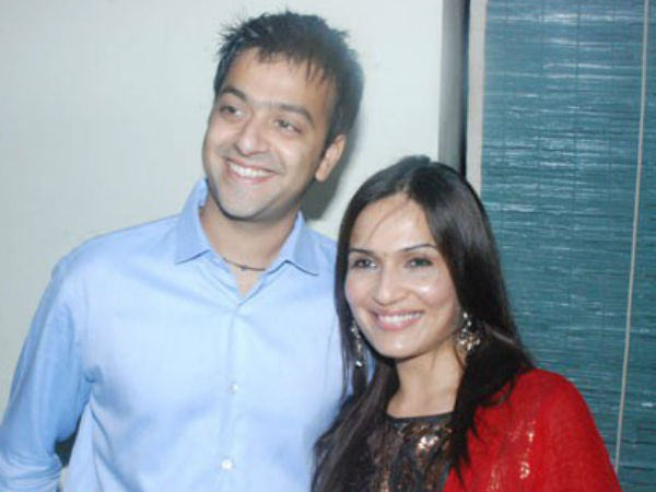 വീട്ടുകാരോടും ദേഷ്യം