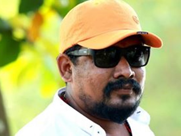 തന്നെ കാണാനായി മുറിയിലെത്തി