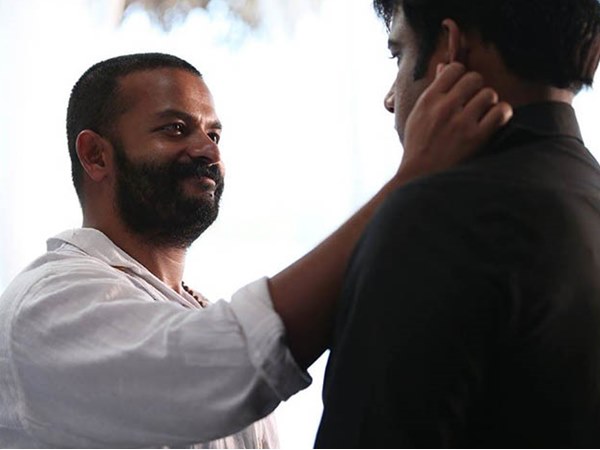 നിര്‍മ്മാണം