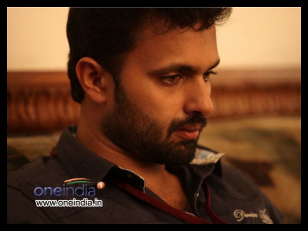 വിനീത് കുമാര്‍ ജേണലിസ്റ്റാവുന്നു