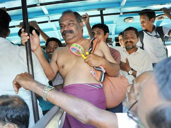 ആര്‍ട്ടിസ്റ്റ് ബേബിയാണ് 'ആര്‍ട്ടിസ്റ്റ്'