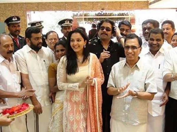 പേരെടുത്തു പറയാതെ വിമര്‍ശനം