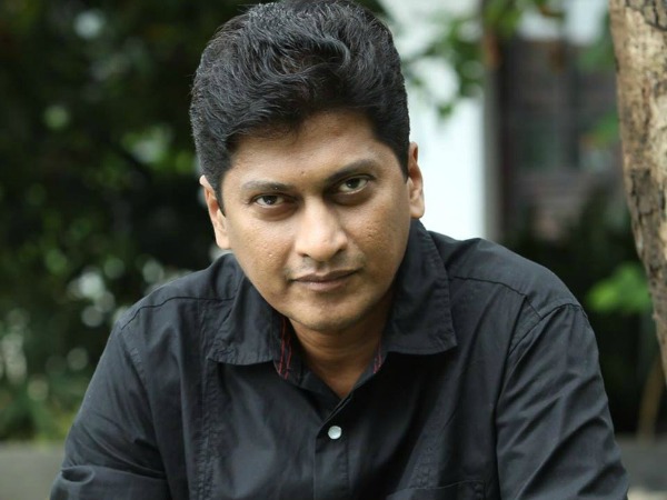 ഇഖ്ബാല് കുറ്റിപ്പുറത്തിന്റെ തിരക്കഥ