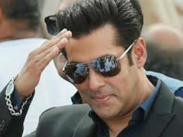 സല്‍മാനെതിരെ നാലു കേസുകള്‍