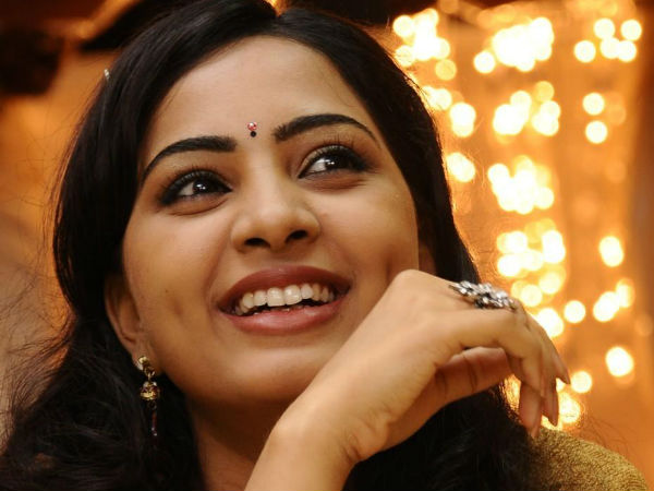 പകരം ശ്രുഷ്ടി വരുന്നു