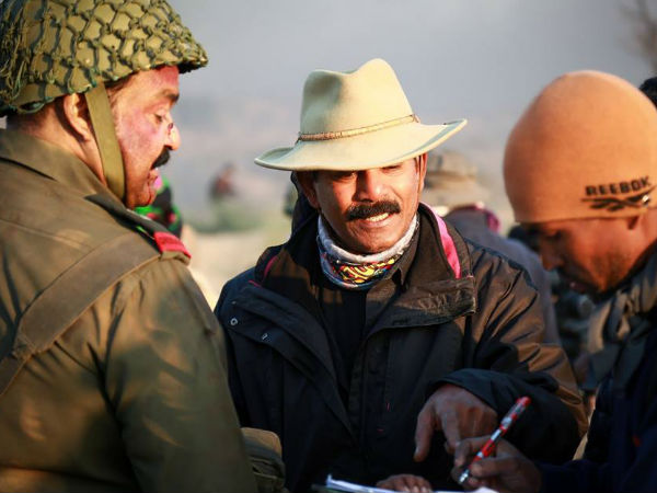 ടയറുകള്‍ കത്തിക്കുമ്പോള്‍