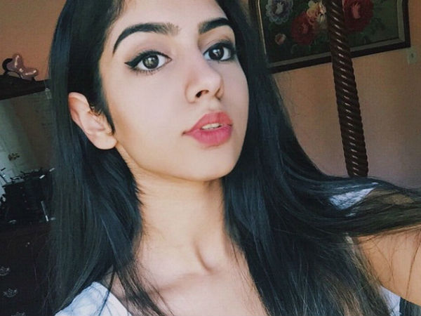 ജാന്‍വിയെക്കാള്‍ സുന്ദരി