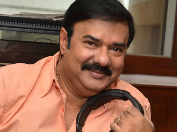 എന്നോട് ചോദിച്ചു...