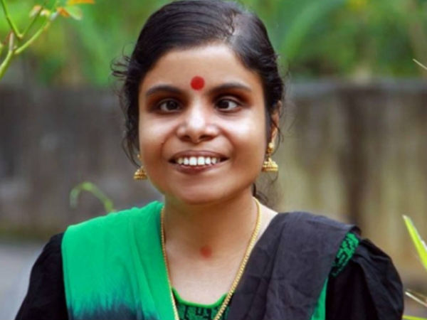 ഞാനിപ്പോള്‍ ആശ്വാസവതിയാണ്