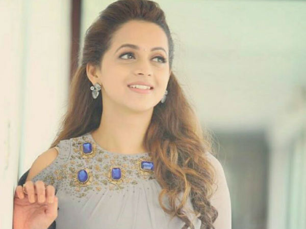 പരിമളമായി വന്നു