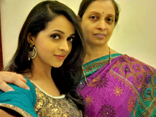 ഭാവനയുടെ പ്രണയത്തെ കുറിച്ച് അമ്മ