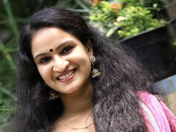 സുഹൃത്തുക്കളായി