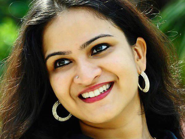 കാളിദാസന്‍ നായകനാവുന്നു