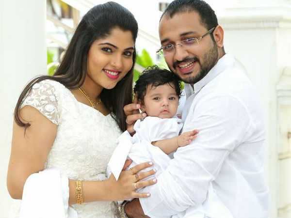 മകളെ ഡാന്‍സ് പഠിപ്പിക്കണം