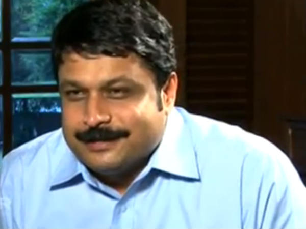 സുതാര്യത ഉറപ്പു വരുത്തുകയാണോ