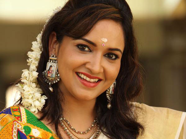 കാഞ്ചന മൊയ്തീന്‍ പ്രണയം പോലെ..