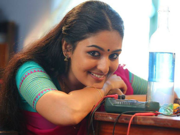 മേക്കപ്പ് വേണ്ടാത്ത വേഷം