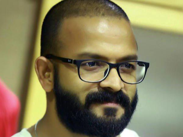 മമ്മുട്ടിക്ക് മുന്നില്‍ കരഞ്ഞുപോയ നിമിഷം