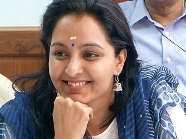 പേടിയുണ്ട് പക്ഷെ,