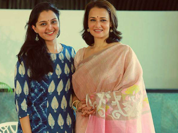 മഞ്ജുവിനൊപ്പം