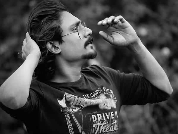 ടൈറ്റില്‍ ഡിസൈന്‍ ചെയ്യാന്‍ തന്നു