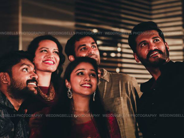 ഗായകരുടെ സെല്‍ഫി