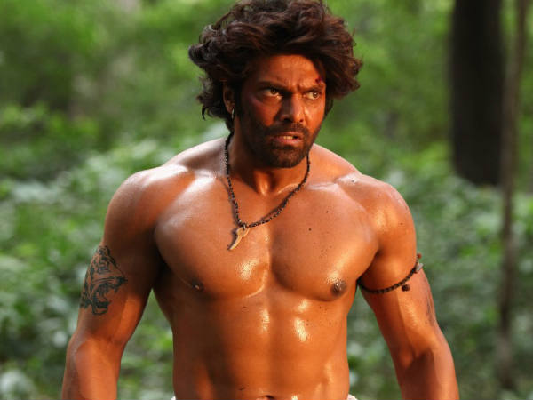 മനസിനെ മുറിവേല്‍പ്പിക്കുന്ന കടമ്പന്‍