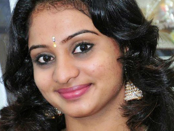 വില്ലത്തിയല്ല..