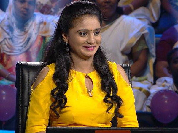 ഇപ്പോള്‍ കാത്തിരിയ്ക്കുന്നു