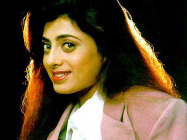 സിനിമയിലേക്ക്