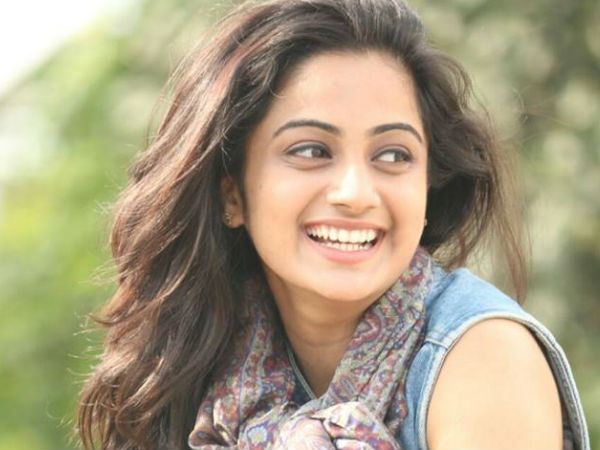 വ്യത്യസ്ത കഥാപാത്രങ്ങള്‍