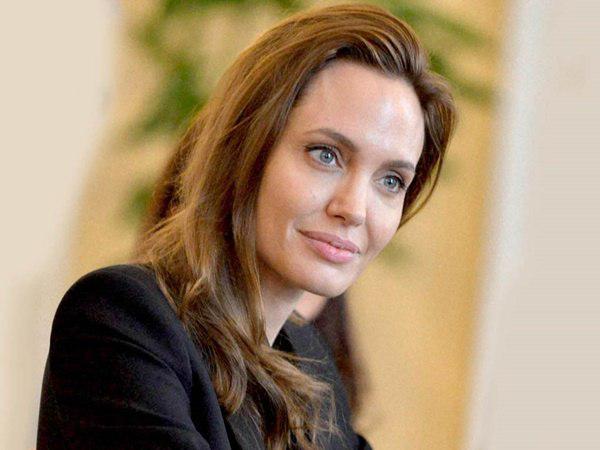 മക്കള്‍ക്ക് പരിചയപ്പെടുത്തും