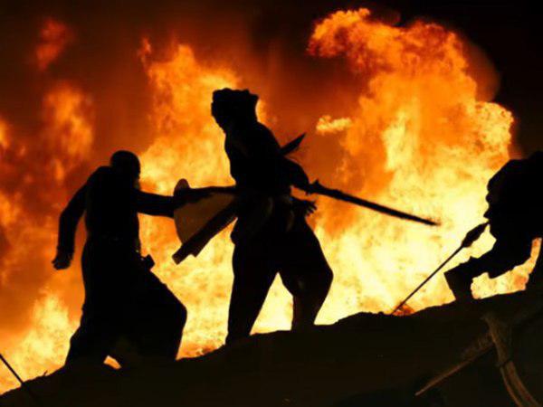 മൂന്നൂറ് തിയറ്റര്‍ ഇല്ല