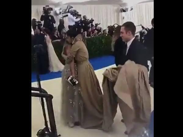 വീഡിയോ പങ്കുവെച്ച് എഴുത്തുകാരി 