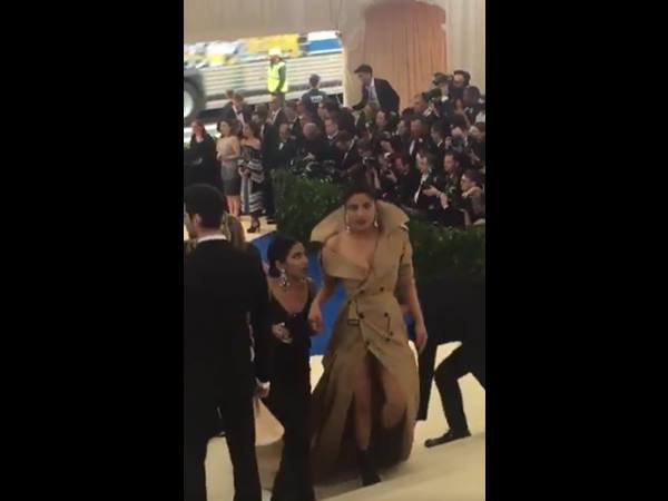 പരിപാടിയില്‍ പങ്കെടുത്ത് പ്രിയങ്ക ചോപ്രയും