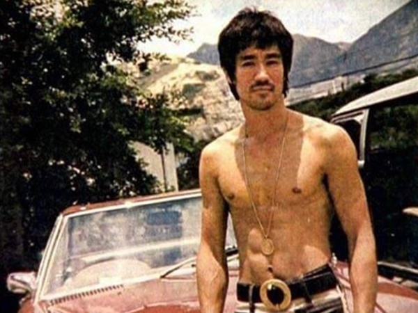 ബ്രൂസ് ലി  ആരാവും