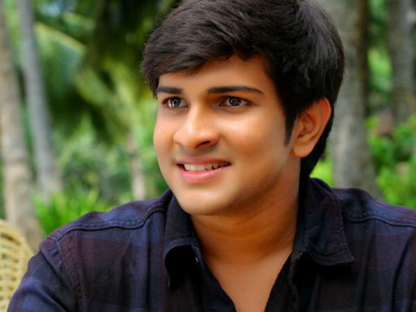 താരപുത്രന്‍ നായകന്‍