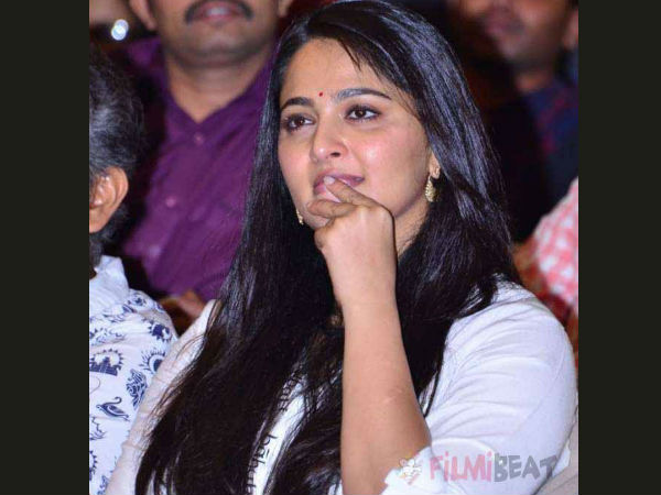 പുഞ്ചിരിക്കുന്ന മുഖം