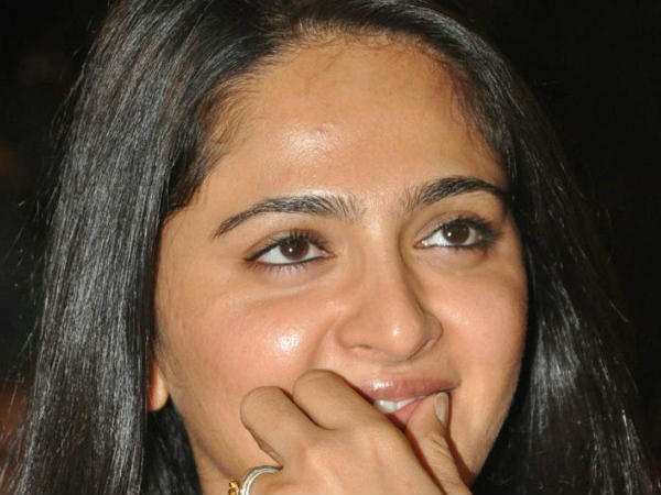 മൂന്നാം ചിത്രം രാജമൗലിക്കൊപ്പം