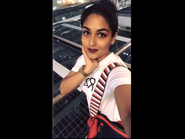  പ്രയാഗക്ക് അവധി ആഘോഷം മാത്രമല്ല