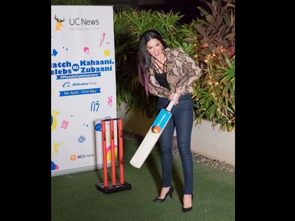 സിക്‌സ് അല്ലെങ്കില്‍ ഫോര്‍ അടിക്കുമോ?